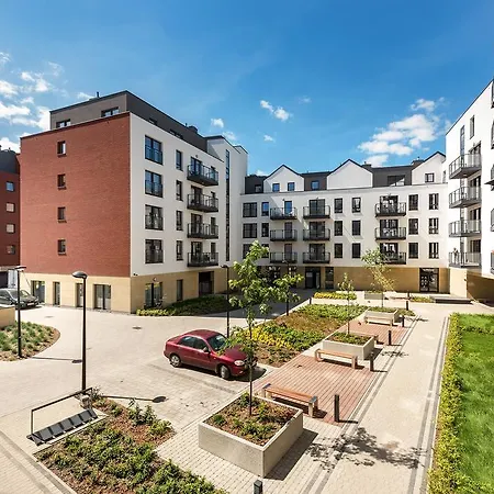 Triapart Chmielna Park 1 *