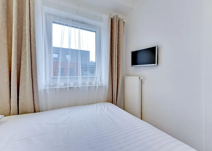 Διαμέρισμα Triapart Chmielna Park 1 *