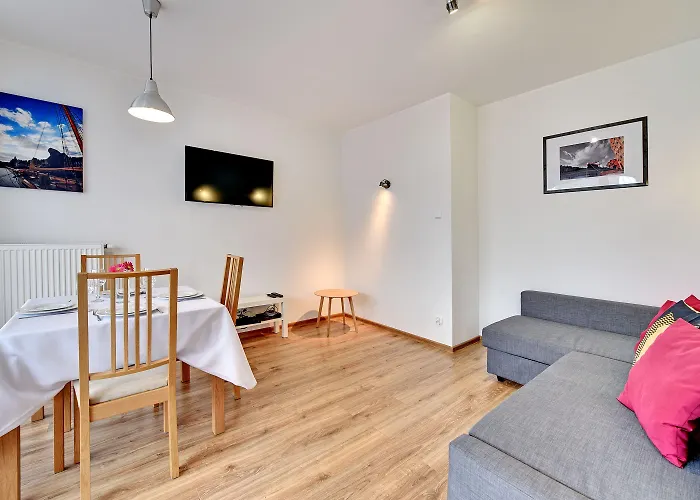 Triapart Chmielna Park 1 شقة